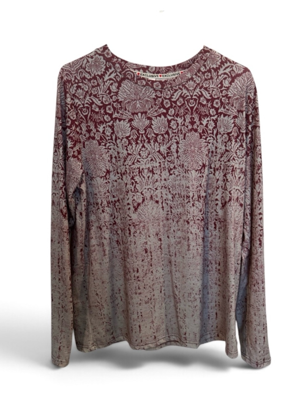 Exclusive Long Sleeved Patterned Tee Size L